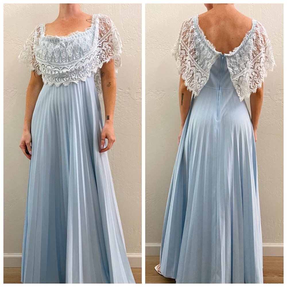Vintage 1970's Light Blue Pleated Lace Trim Sleeveless Maxi Dress - Picture 3 of 6